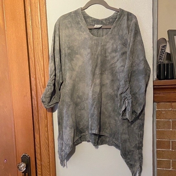 Oh My Gauze! Size 3 XXL EUC Tie-Dye Long Sleeve Top - Picture 1 of 6